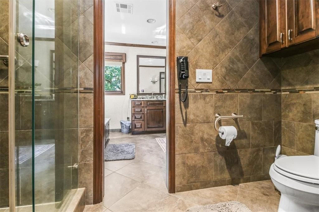 4900 Whitney Drive — photo 20