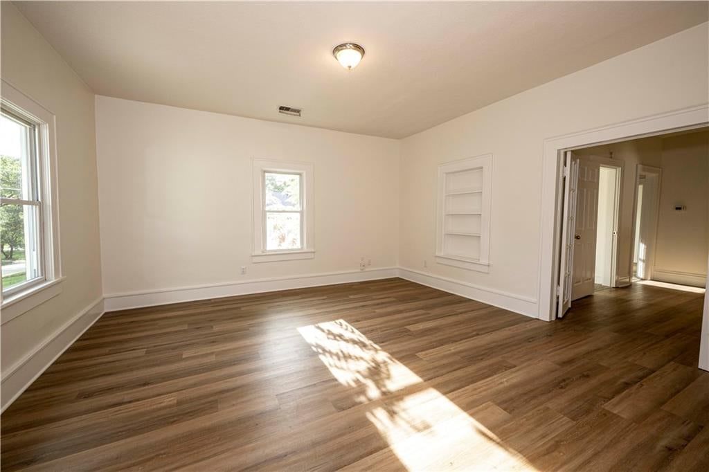 526 Reaser Street — photo 9