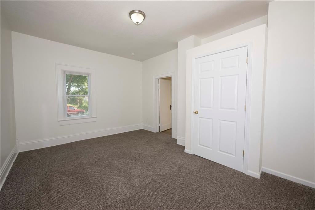 526 Reaser Street — photo 11