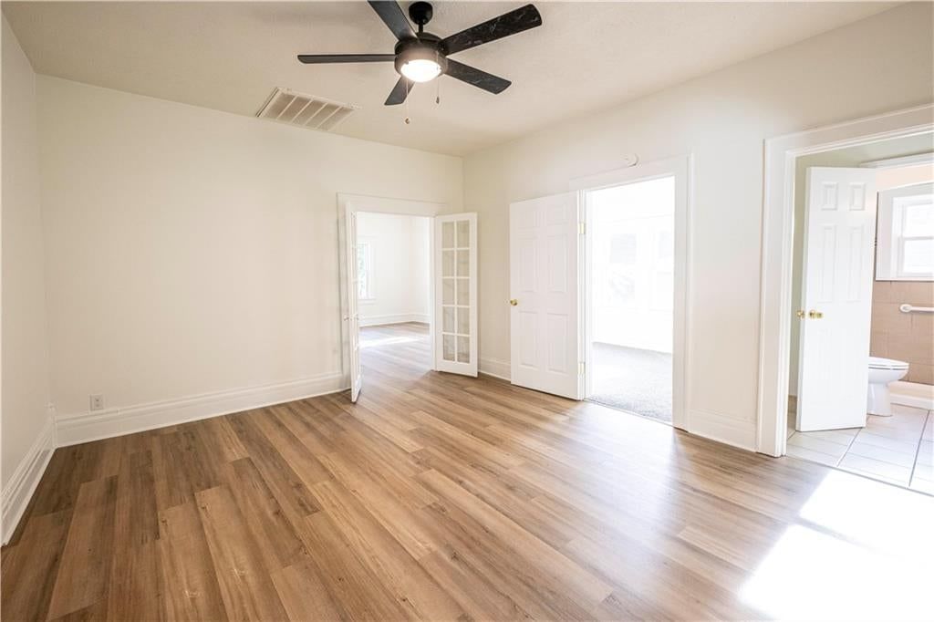 526 Reaser Street — photo 13
