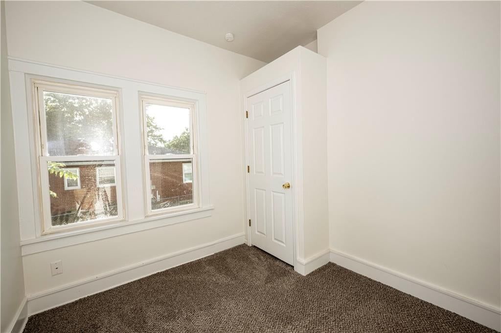 526 Reaser Street — photo 18