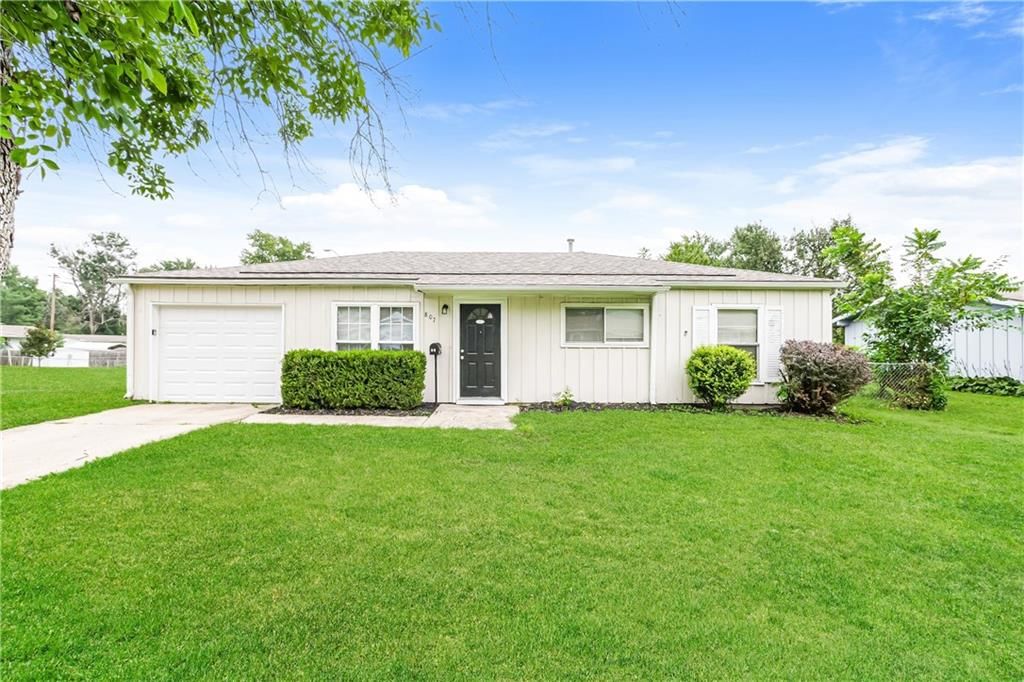 807 N Ponca Drive, Independence, MO