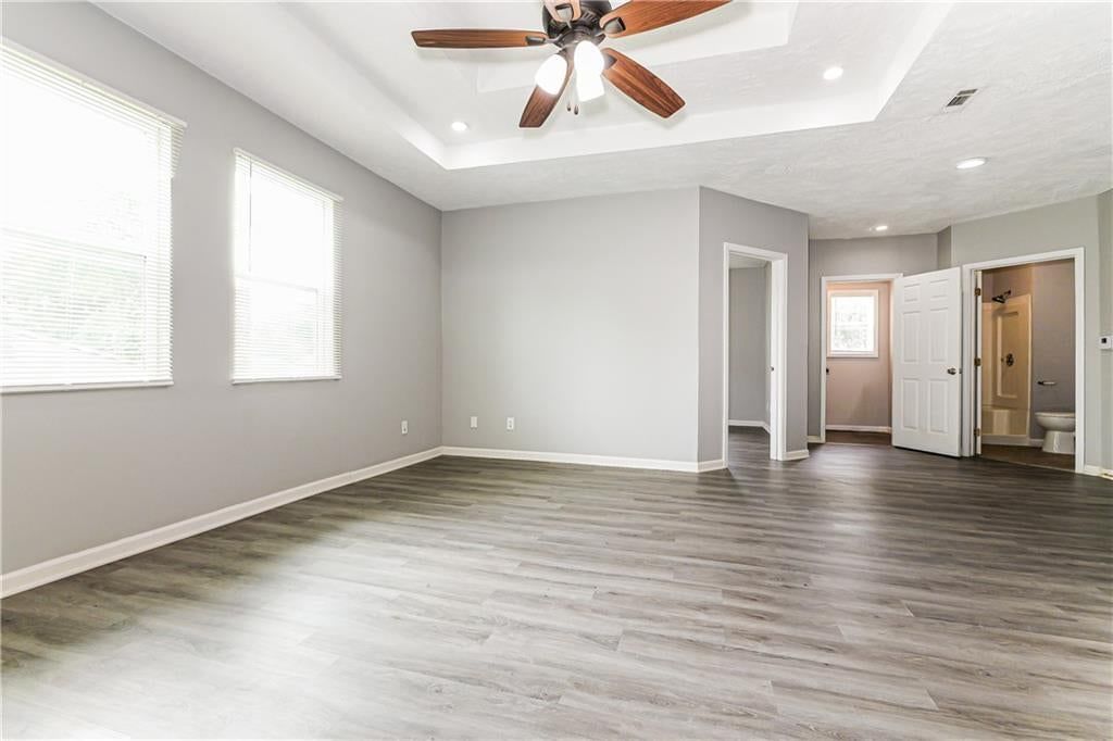 Coffered ceiling at 807 N Ponca Drive, Independence, MO 64056