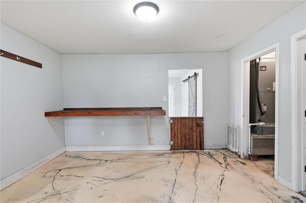 306 W Walnut Street — photo 13