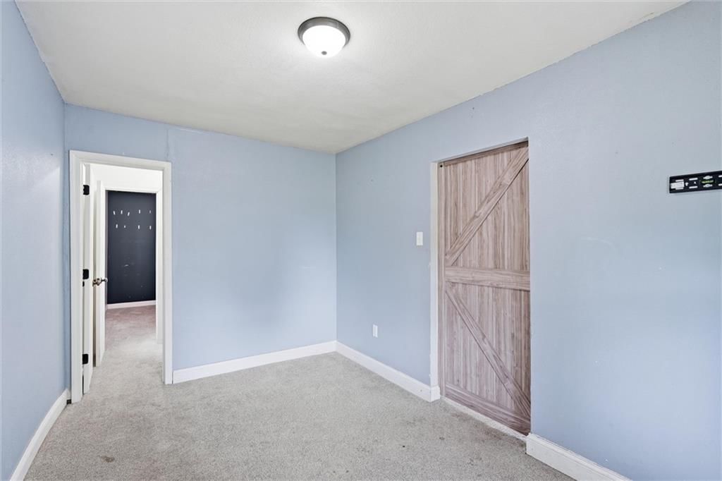 306 W Walnut Street — photo 24