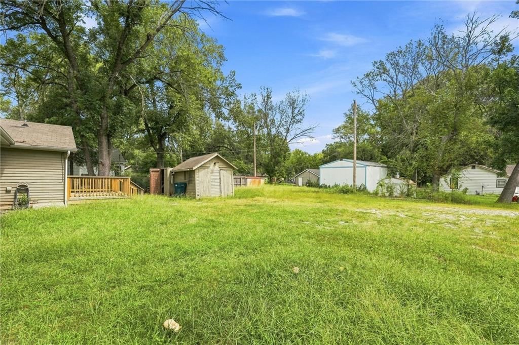306 W Walnut Street — photo 36