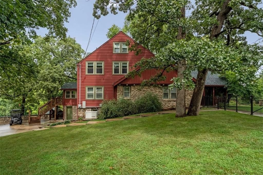 1 Anchor Drive — photo 2