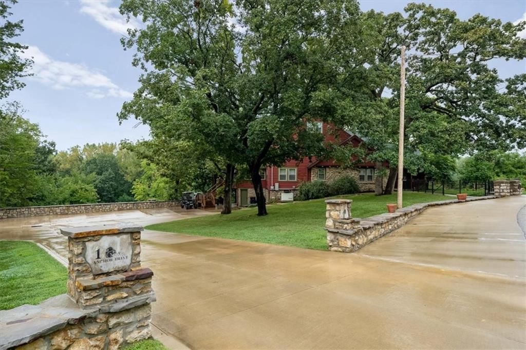 1 Anchor Drive — photo 4