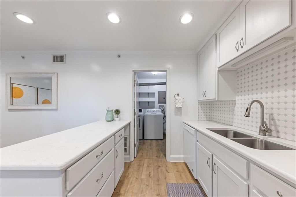 10124 W 96th Street — photo 10