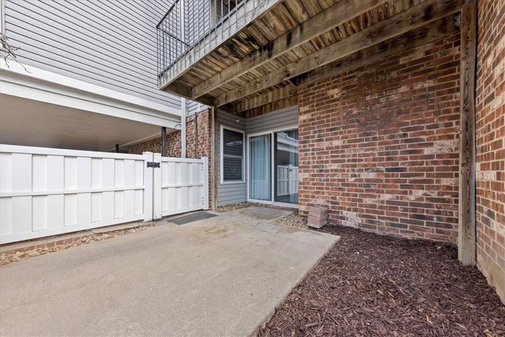 10124 W 96th Street — photo 25