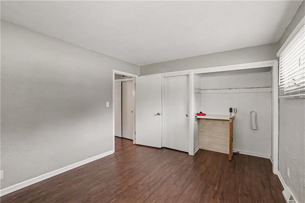 16 Overhill Drive — photo 20