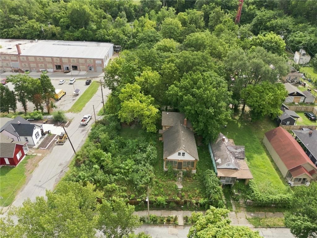 3003 Jarboe Street — photo 12