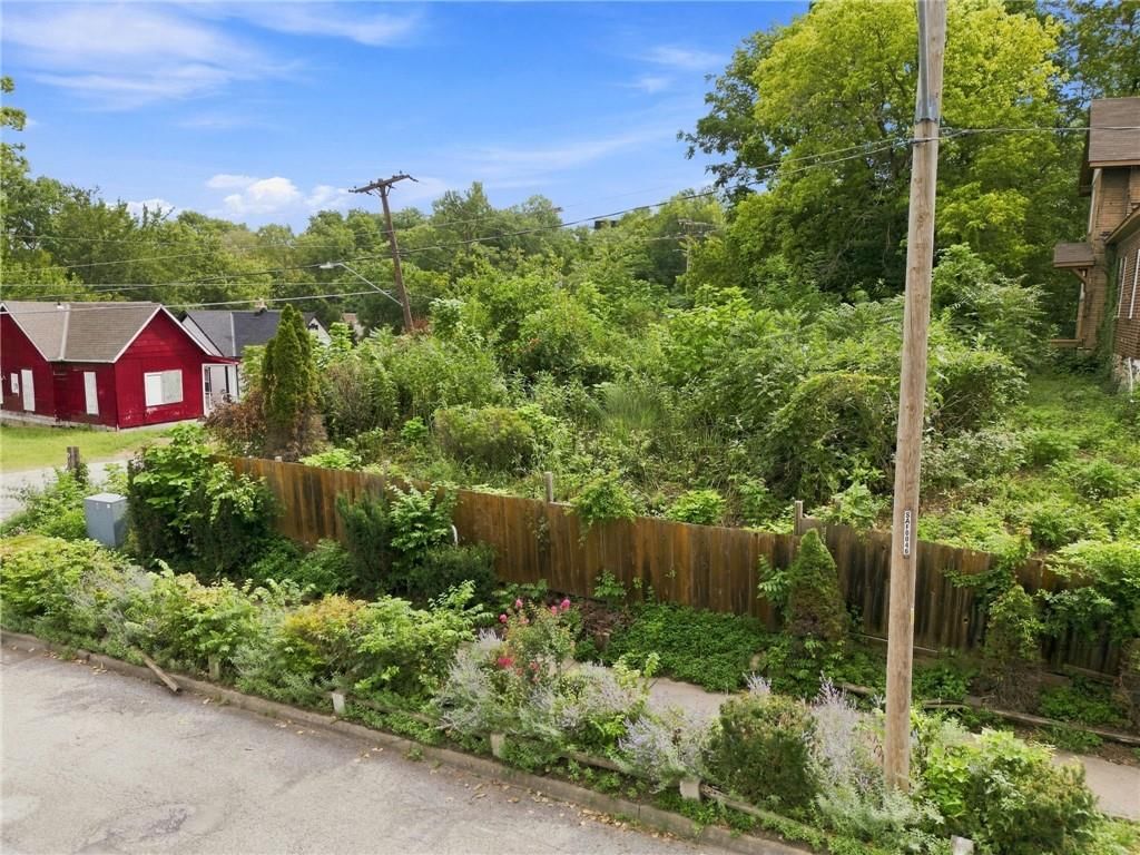 3003 Jarboe Street — photo 26