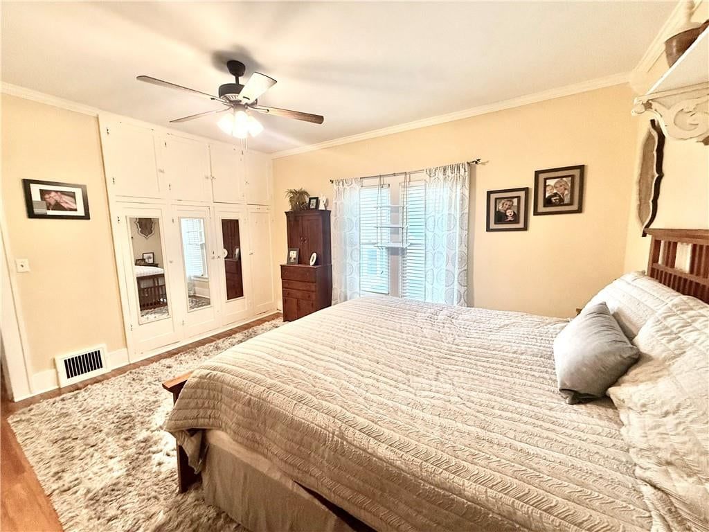 604 S MULBERRY Street — photo 14