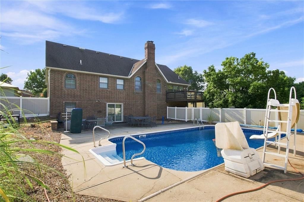 6 Willowgreen Drive — photo 14