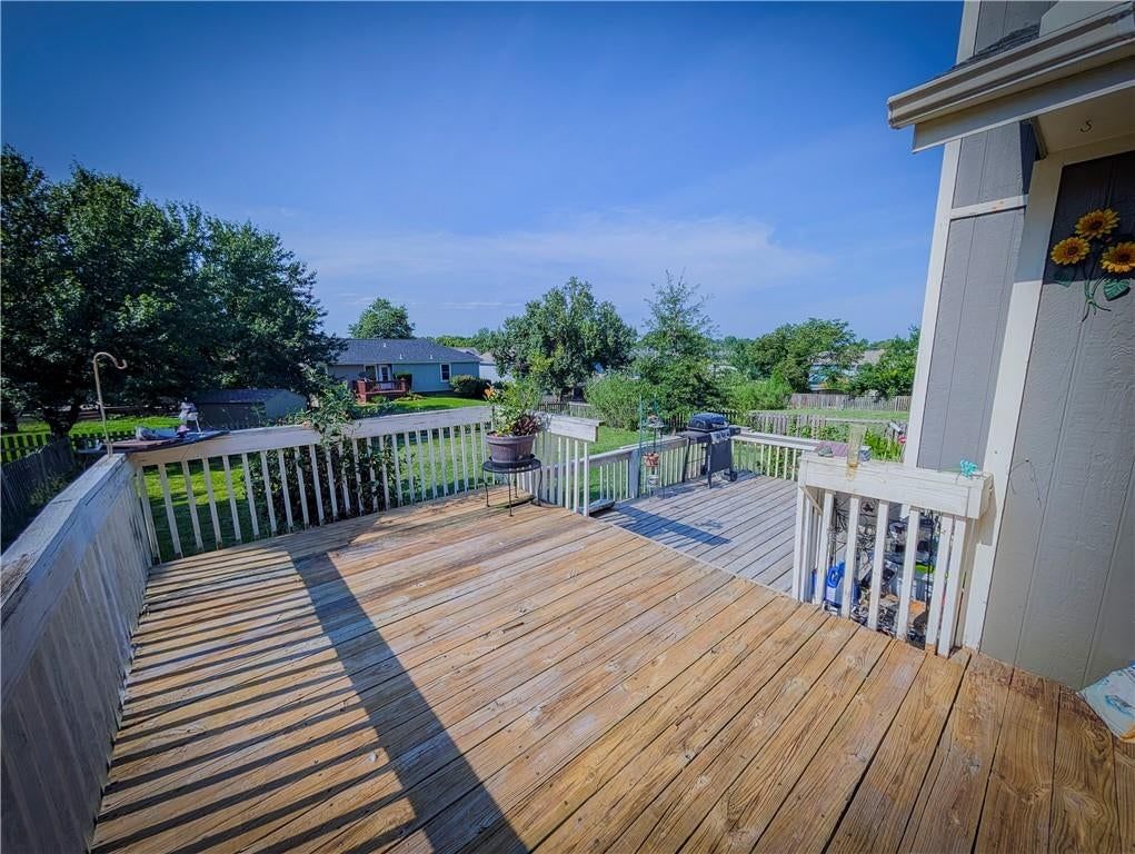 715 NE 107th Terrace — photo 30