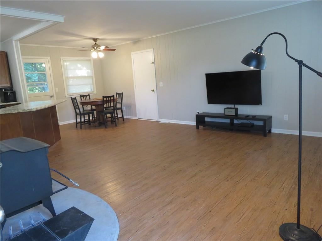 8867 Hilltop Road — photo 7
