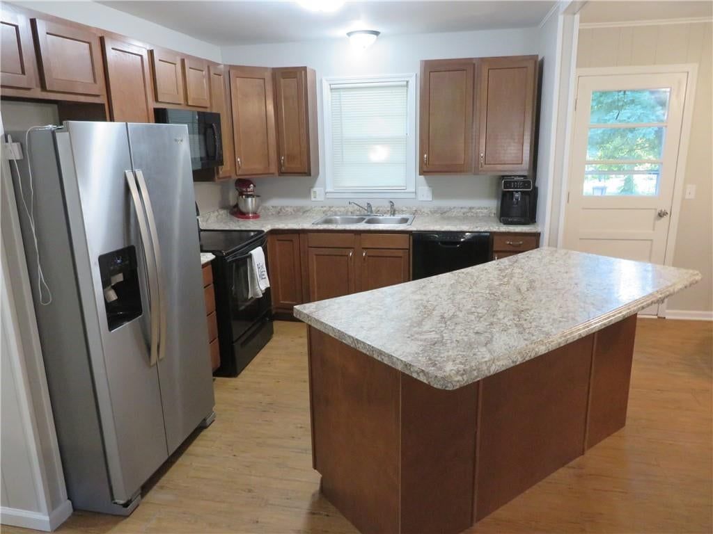 8867 Hilltop Road — photo 12