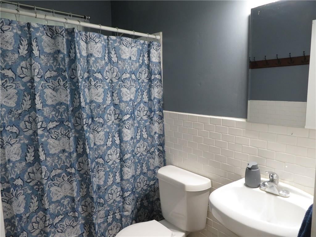 8867 Hilltop Road — photo 22