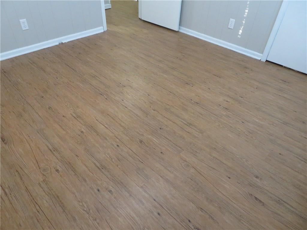 8867 Hilltop Road — photo 31