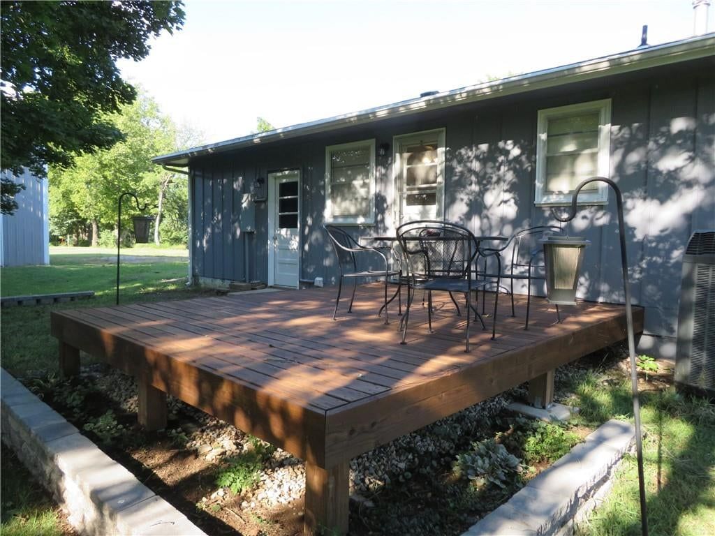 8867 Hilltop Road — photo 35