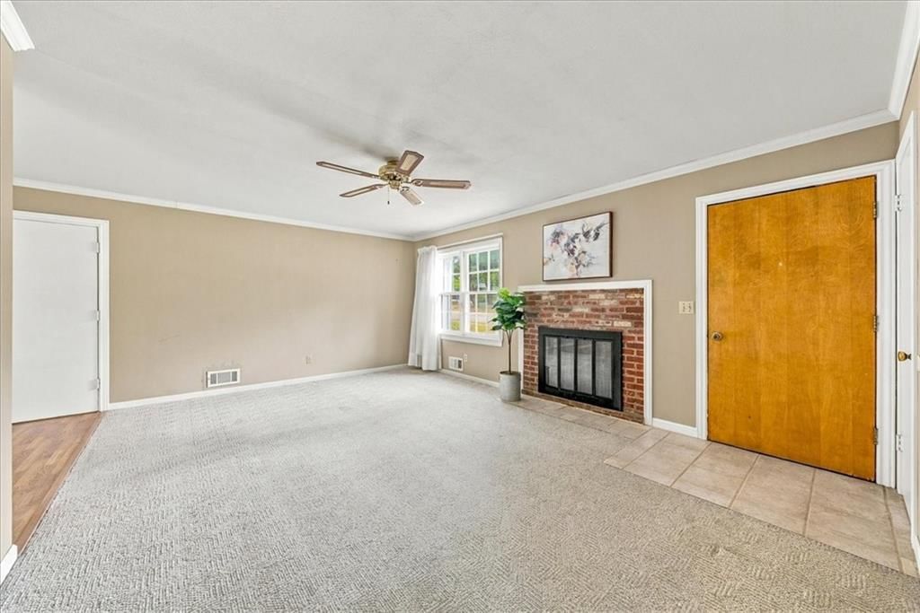 8201 W 91st Street — photo 6