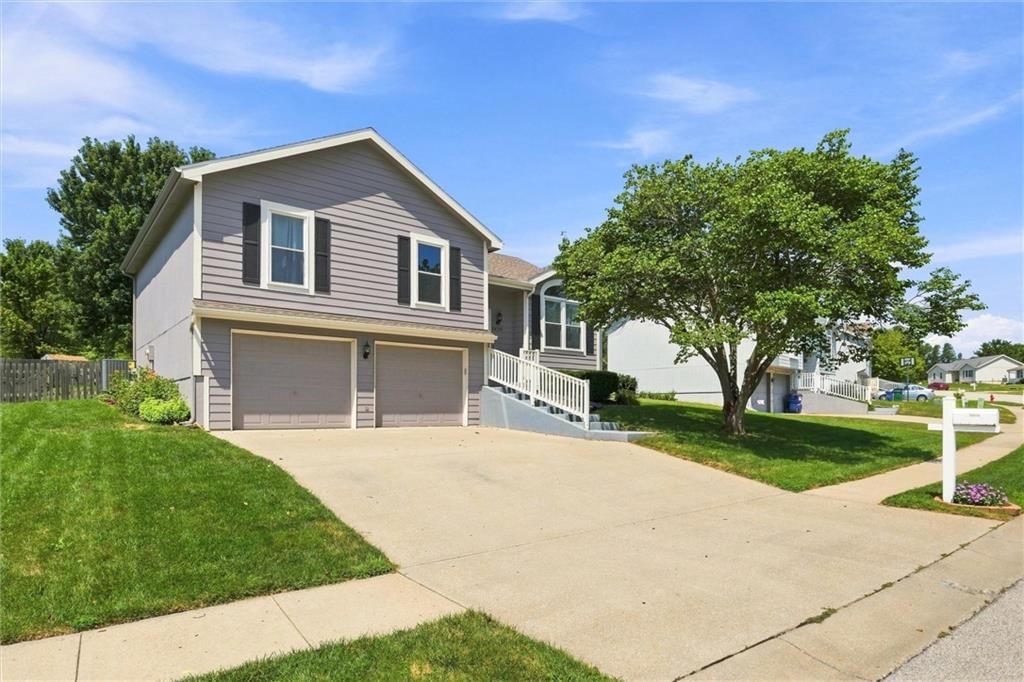 13710 Hunter Drive — photo 4