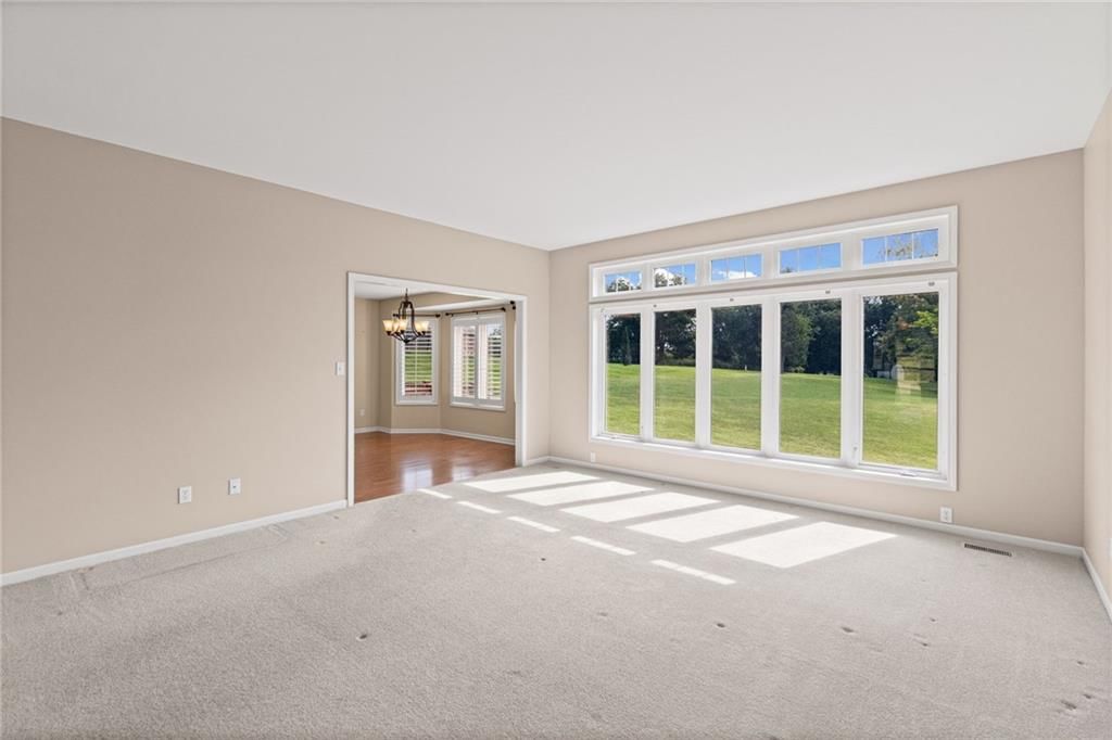 111 Walnut Drive — photo 8
