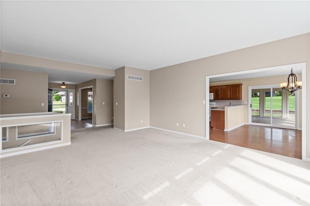 111 Walnut Drive — photo 9