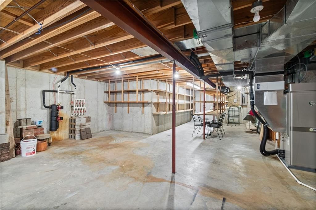 111 Walnut Drive — photo 29