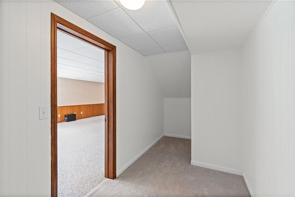 111 Walnut Drive — photo 35