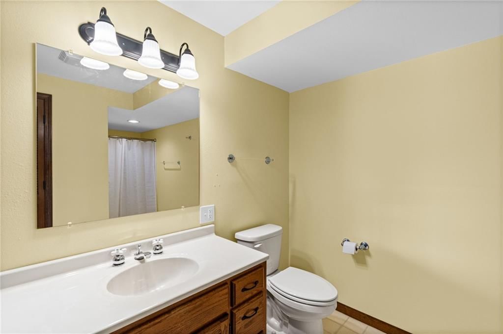 111 Walnut Drive — photo 38