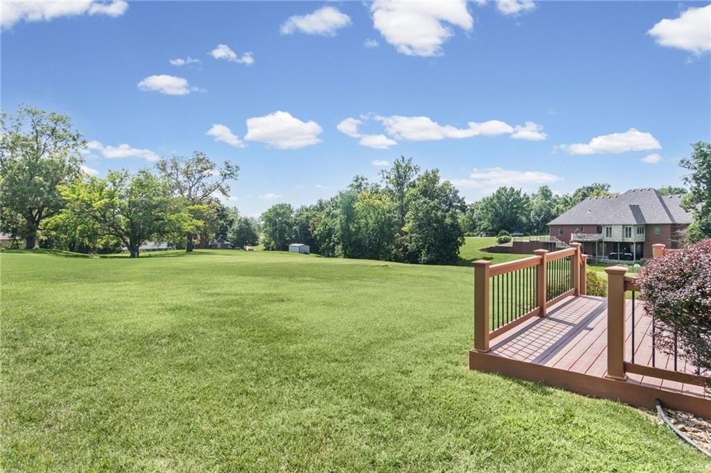 111 Walnut Drive — photo 40