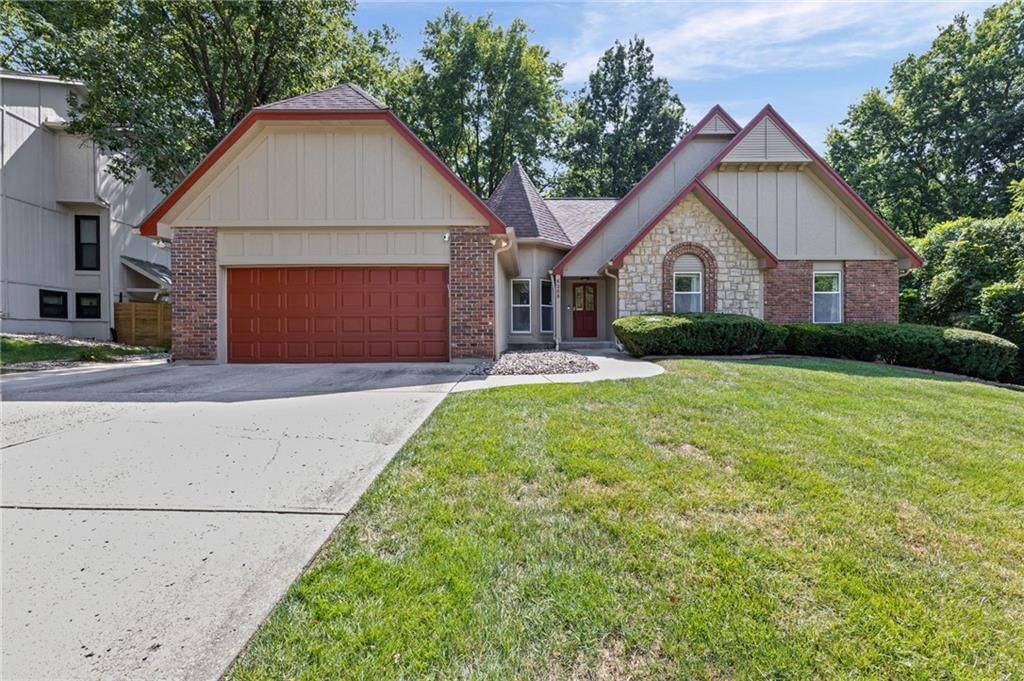 6209 NW 77th Street, Kansas City, MO: listing photo 2