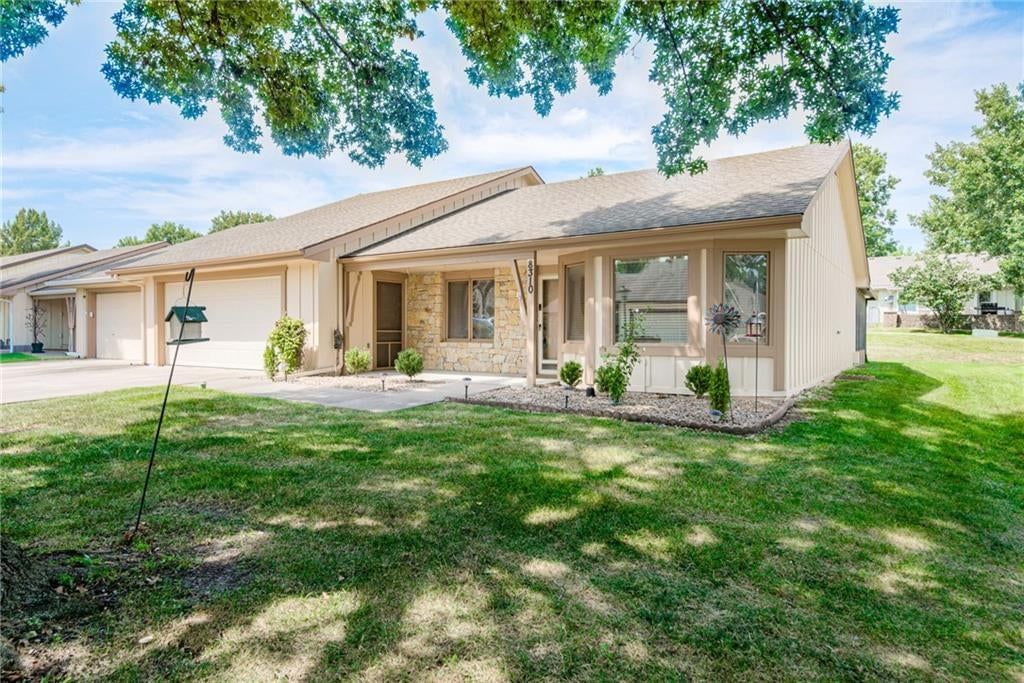 8310 E 190th Street, Belton, MO: listing photo 2