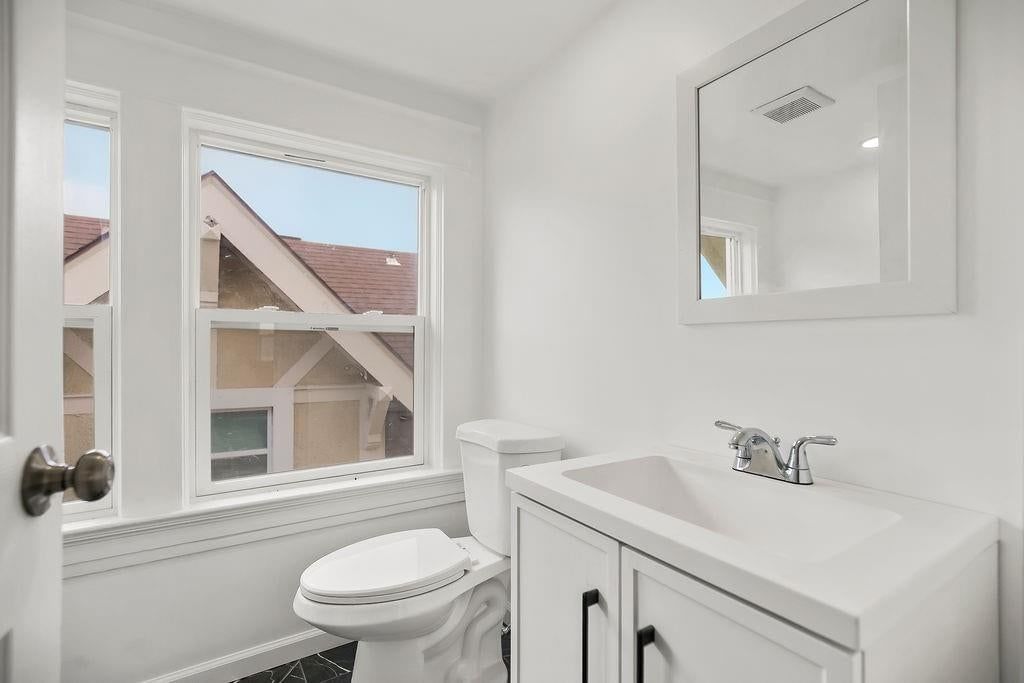 3128 SW Summit Trafficway — photo 12