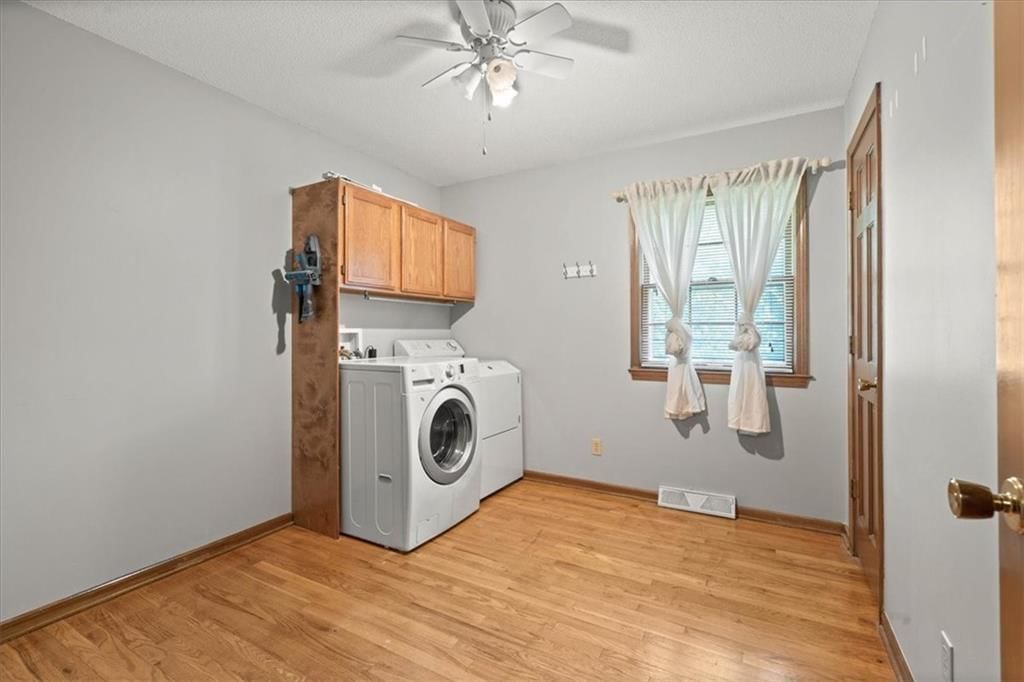 7211 N HIGHLAND Avenue — photo 21