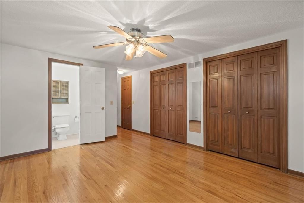7211 N HIGHLAND Avenue — photo 23