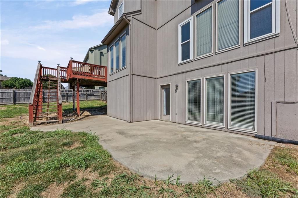 8123 NE 74 Terrace — photo 43