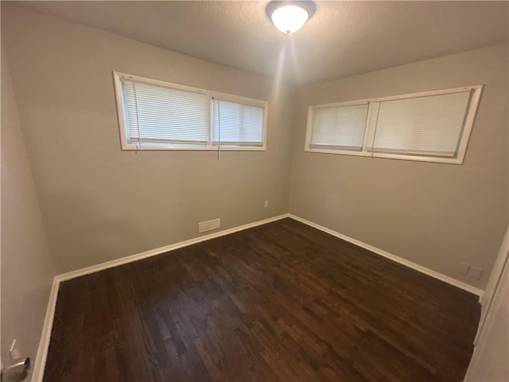 7606 E 112th Terrace, Kansas City, MO