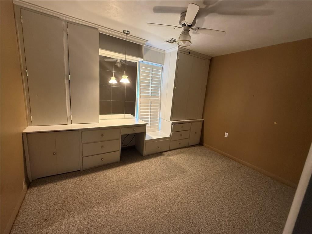 706 W 1st Street — photo 13