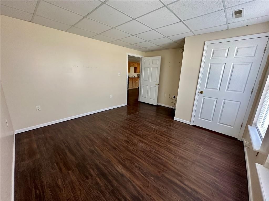115 W Orchard Street — photo 24