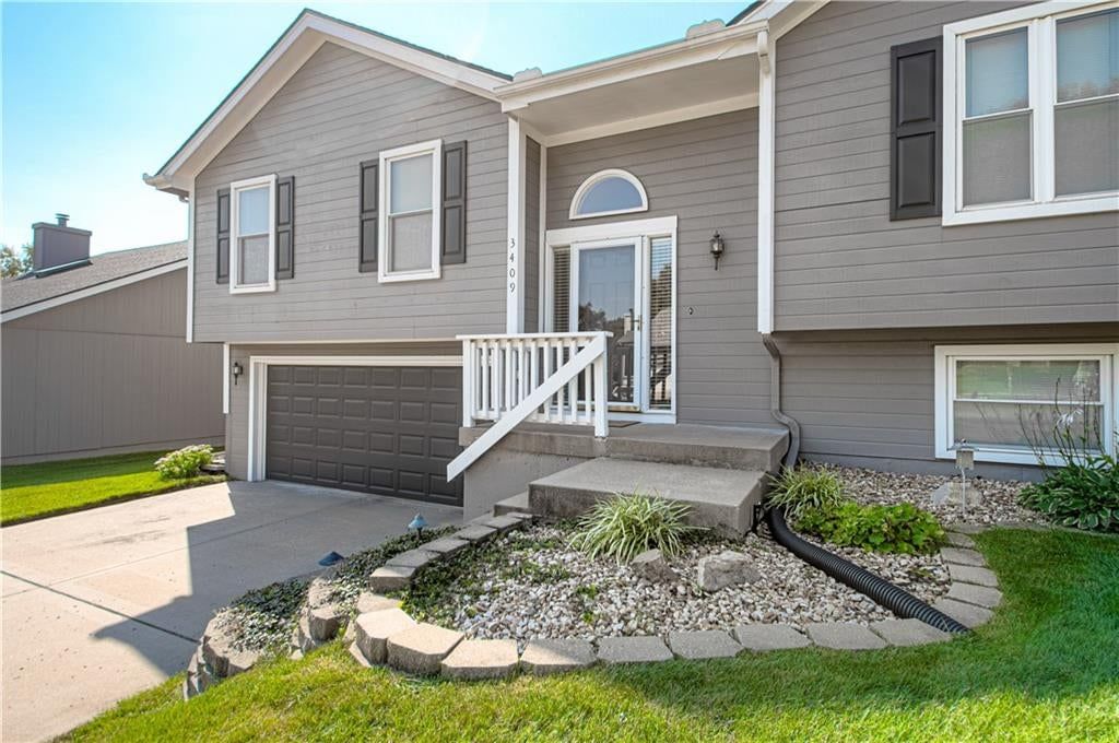 3409 NW 85th Street — photo 2