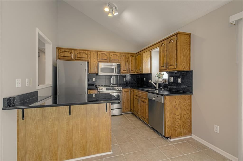 3409 NW 85th Street — photo 10