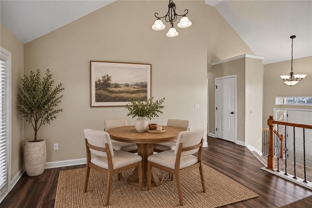 Photo 7 of 33 - 9218 N Kirkwood Avenue, Kansas City, MO 64154