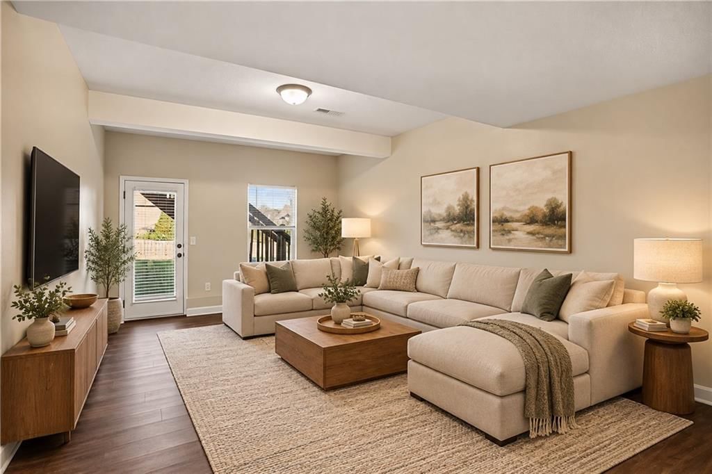 Photo 22 of 33 - 9218 N Kirkwood Avenue, Kansas City, MO 64154