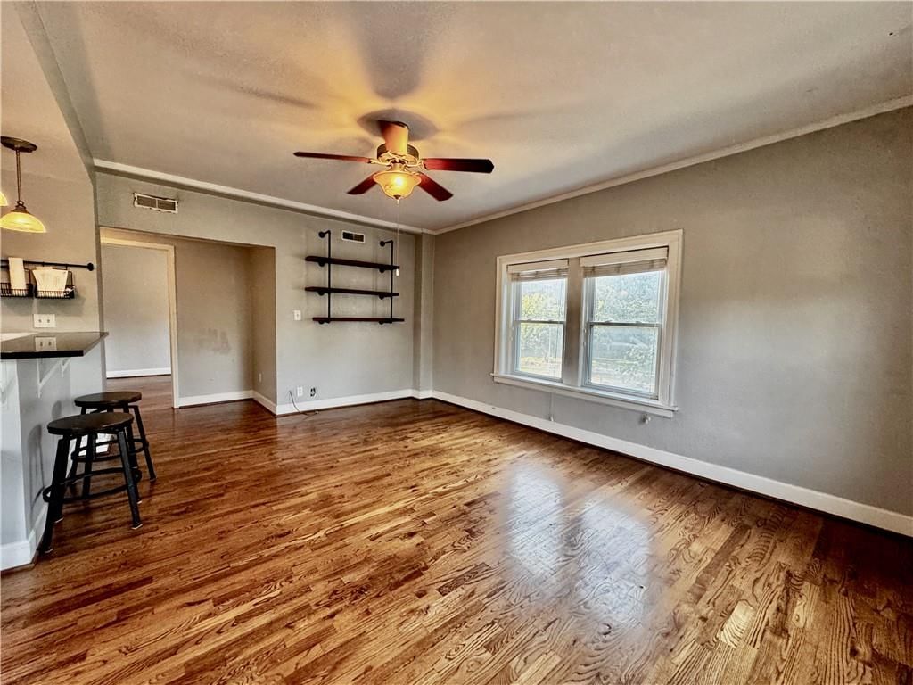 323 E Emanuel Cleaver II Boulevard — photo 24