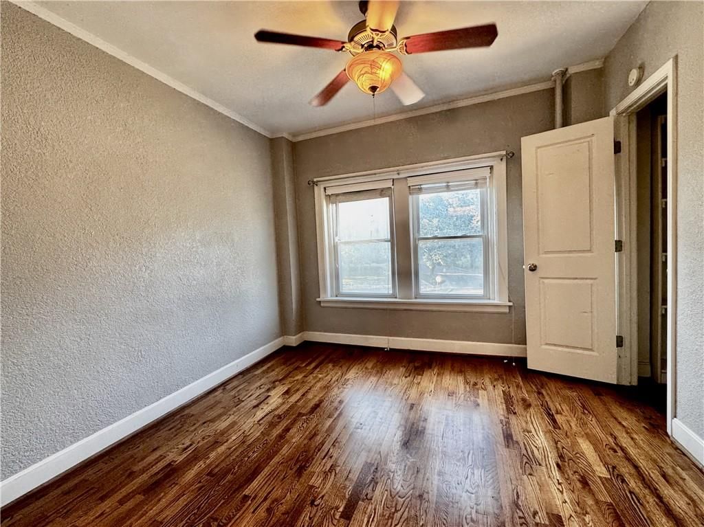 323 E Emanuel Cleaver II Boulevard — photo 43