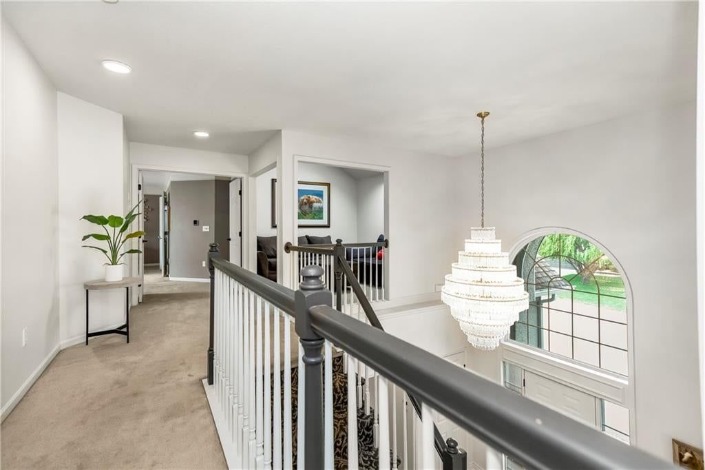 Photo 21 of 45 - 2413 SW Regency Drive, Lee's Summit, MO 64082