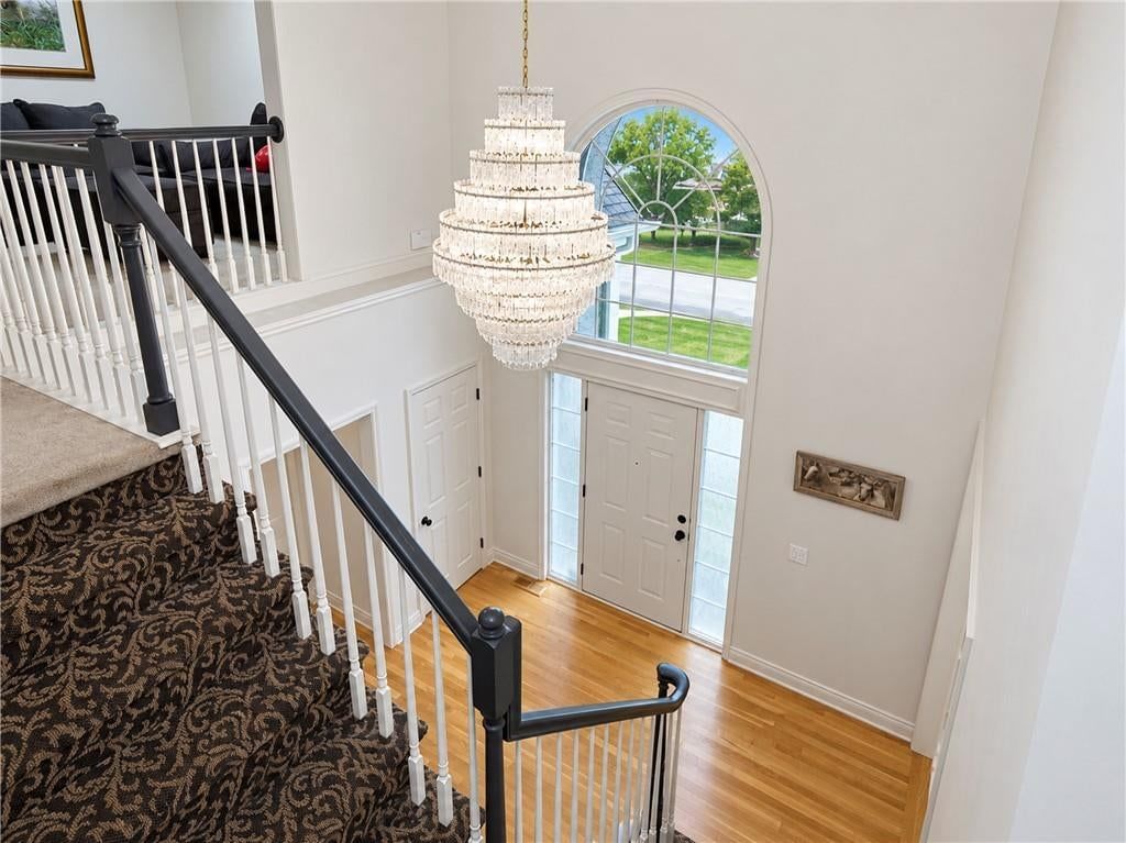 Photo 7 of 45 - 2413 SW Regency Drive, Lee's Summit, MO 64082